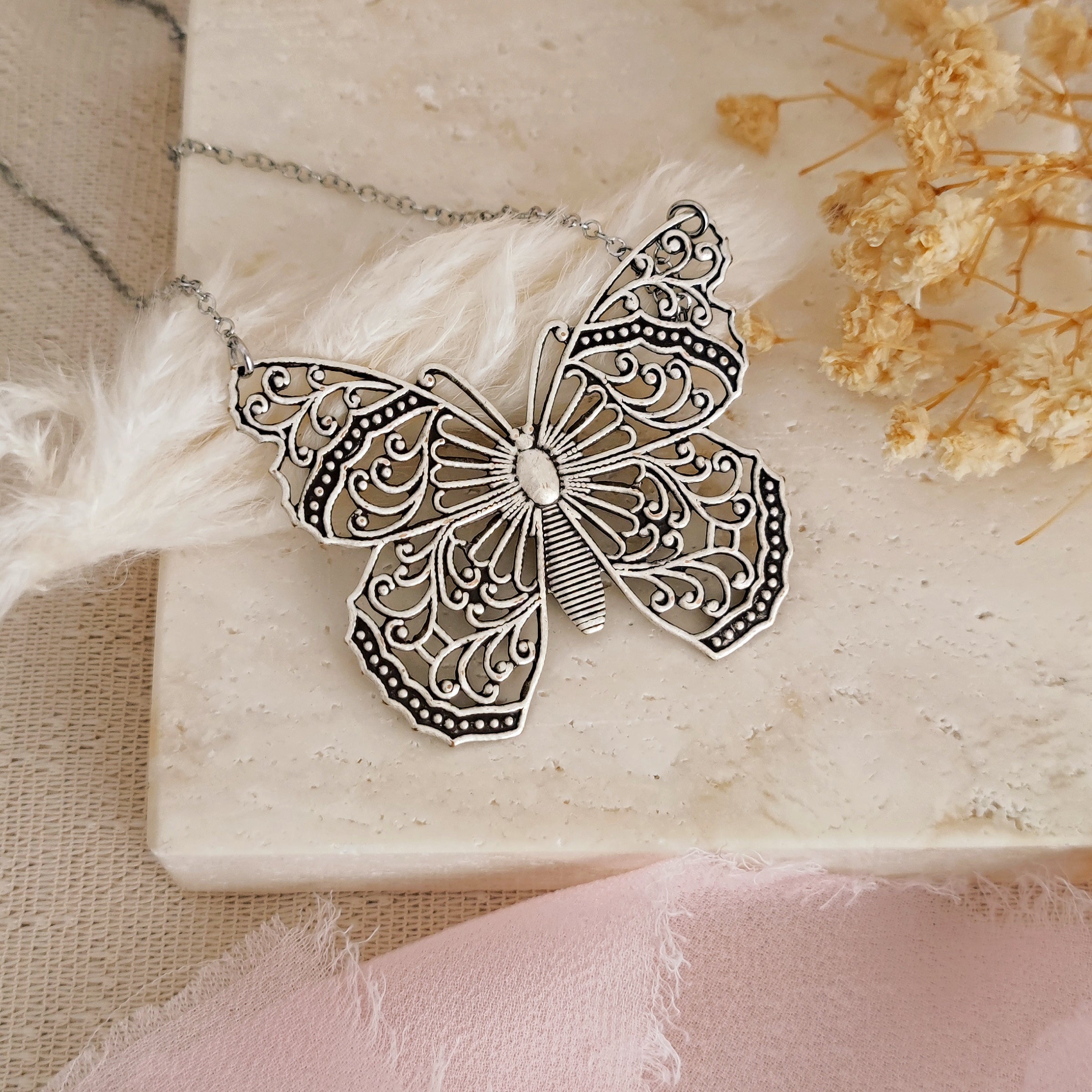 Tuscany Silver Pendente Farfalla In Argento 925 Placcato Rodio – Con Catena Curb 46 Cm – Gioiello Ipoallergenico In Confezione Regalo