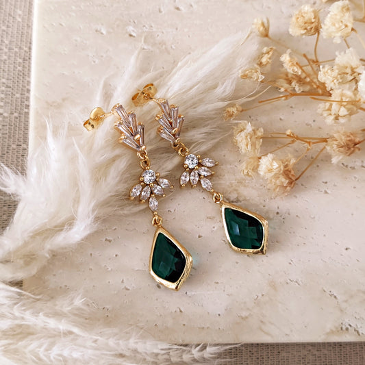 Boho Bridal Earrings, Long Drop Earrings, Art Deco Earrings, Emerald Bridal Earrings, Statement Earrings, Emerald Green Earrings // KATE