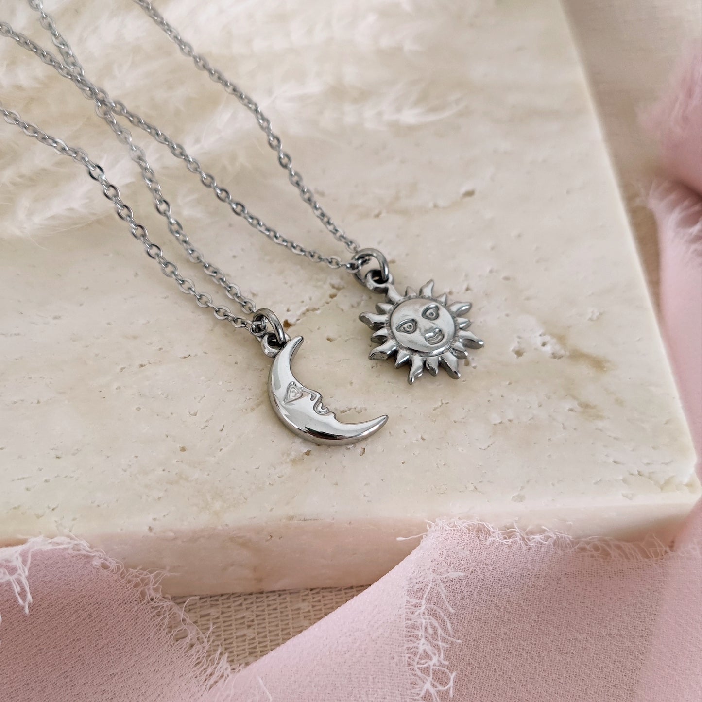 Collane "Sun & Moon" con Sole e Luna per coppie, argento