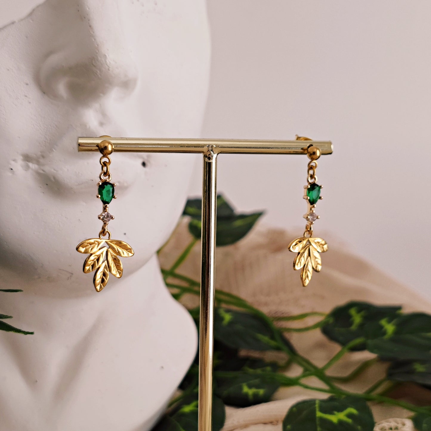 Orecchini chandelier "Demeter" verde smeraldo