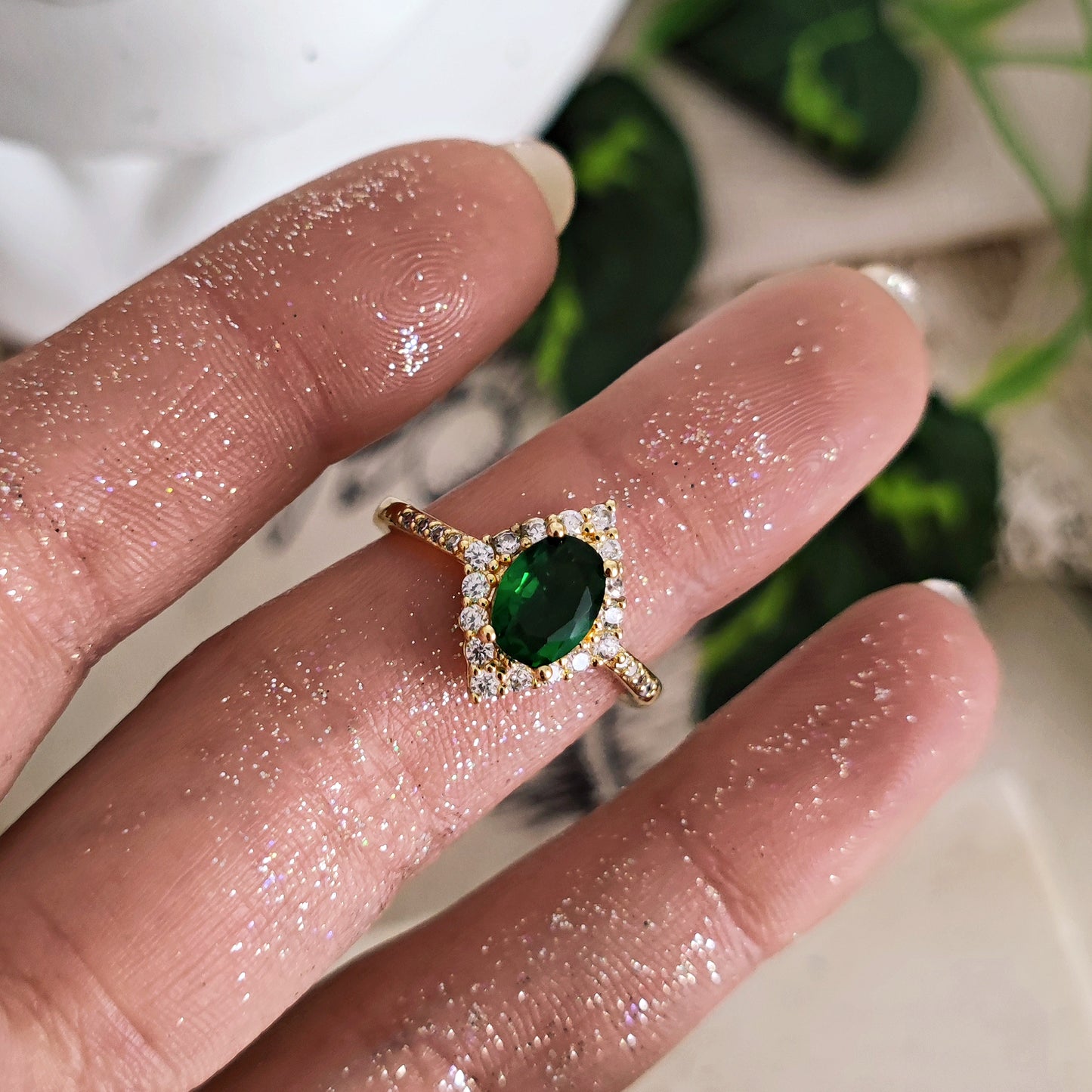 Adjustable Ring "Demeter" in gold plated brass and emerald green cubic zirconia