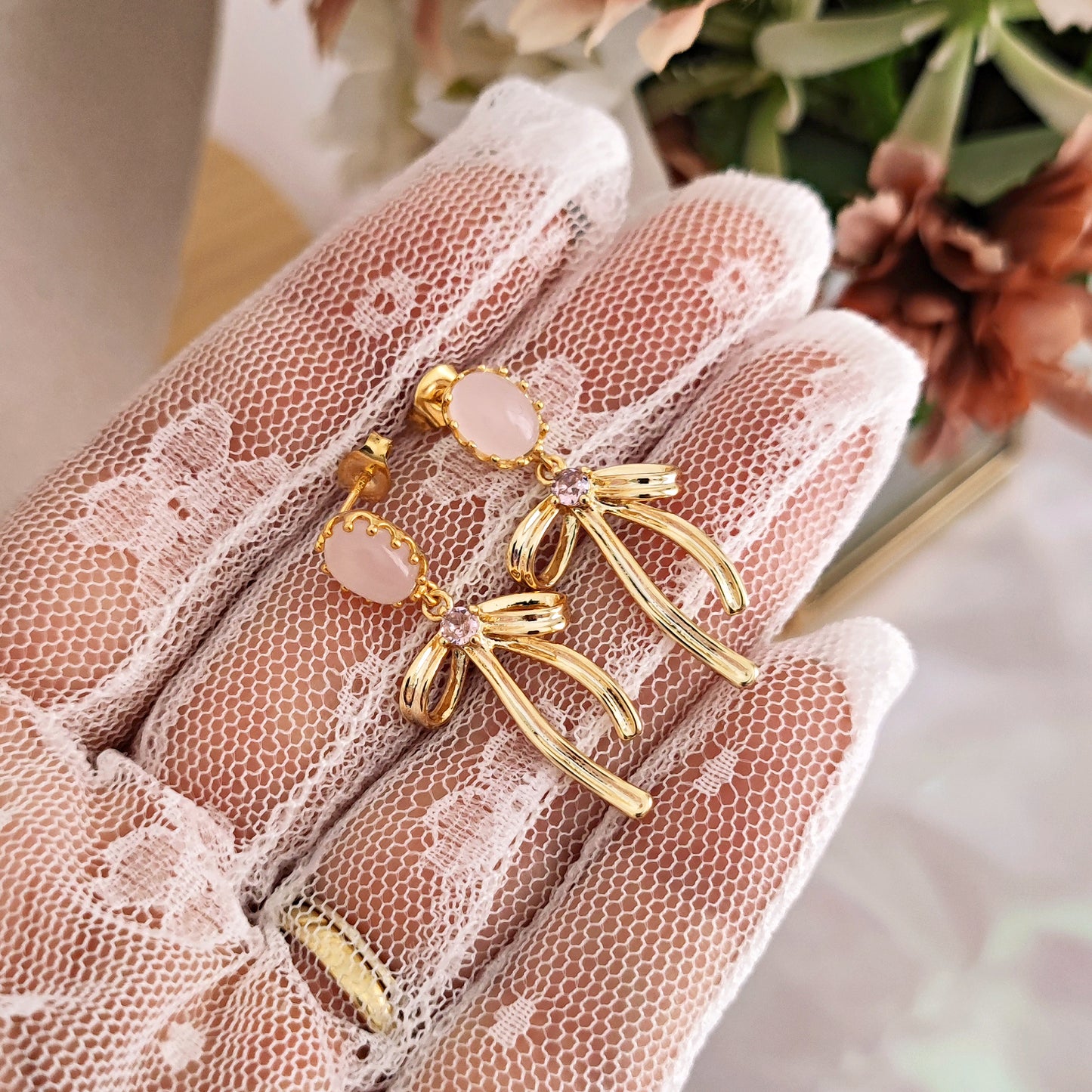 "Marina" earrings with bows and pink crystals