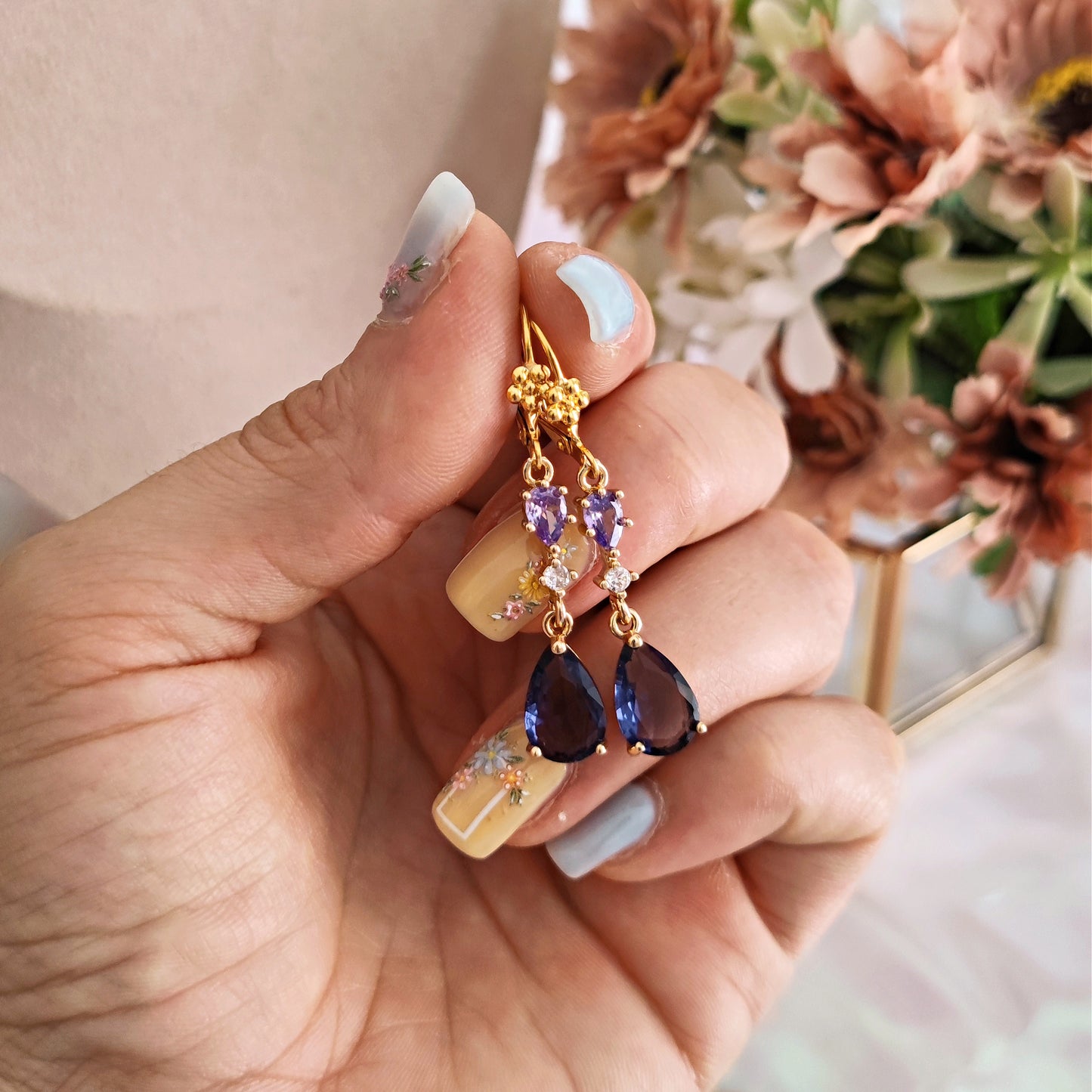 "Kate" earrings with violet teardrop crystals