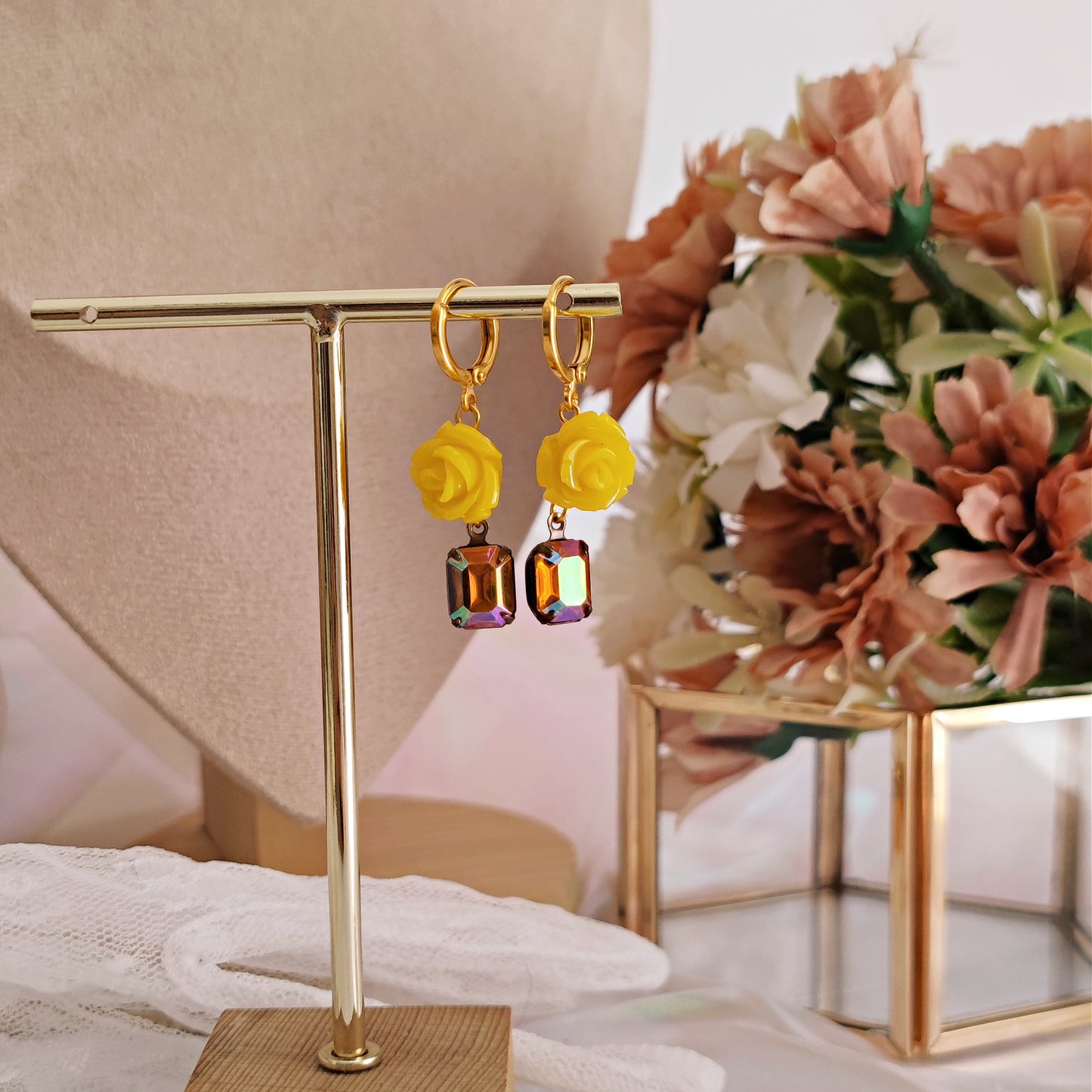 "Prudence" earrings with yellow roses and iridescent orange crystals