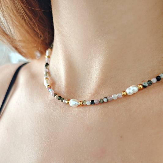 "Sea Breeze" necklace with freshwater pearls and tourmaline