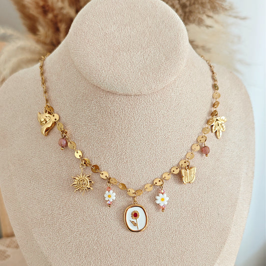 "Secret Garden" necklace with floral beads