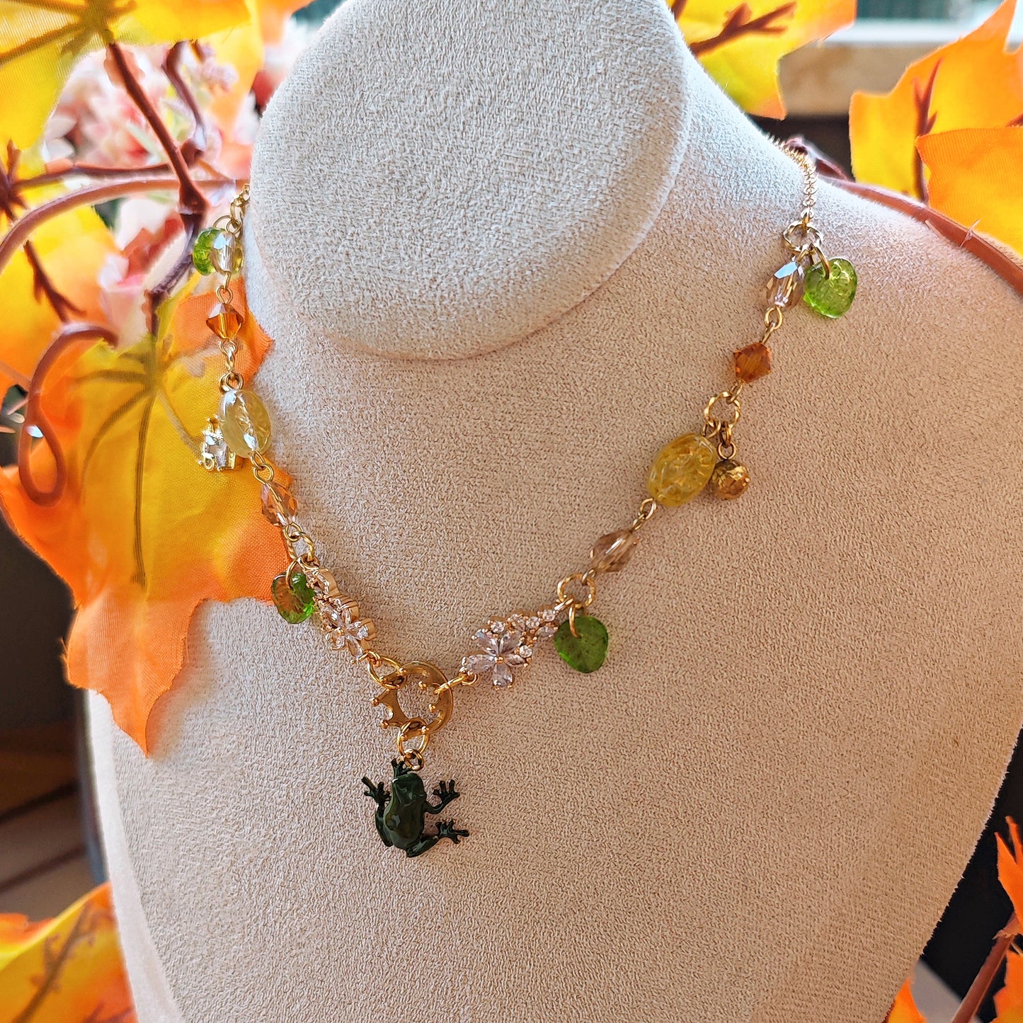 "A Kiss for True Love" Necklace
