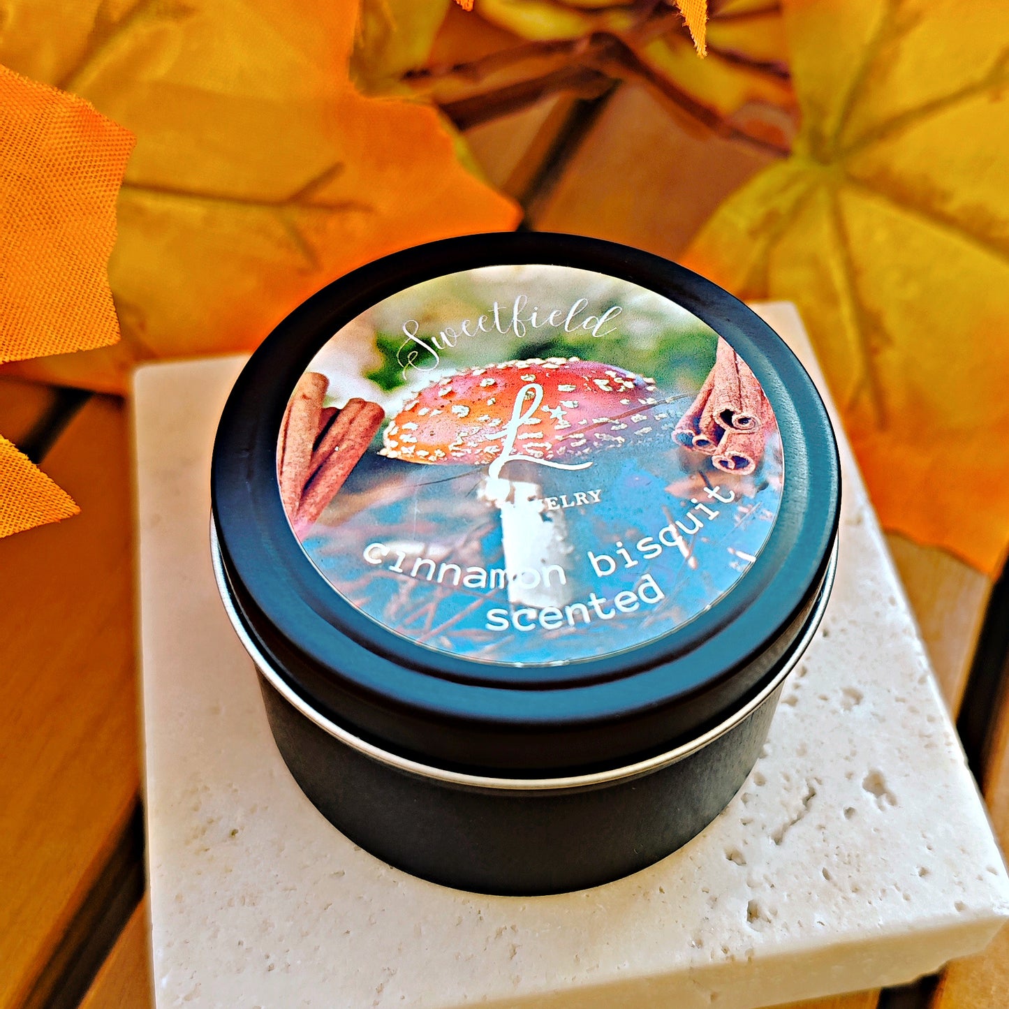 "Sweet Field" Scented candle