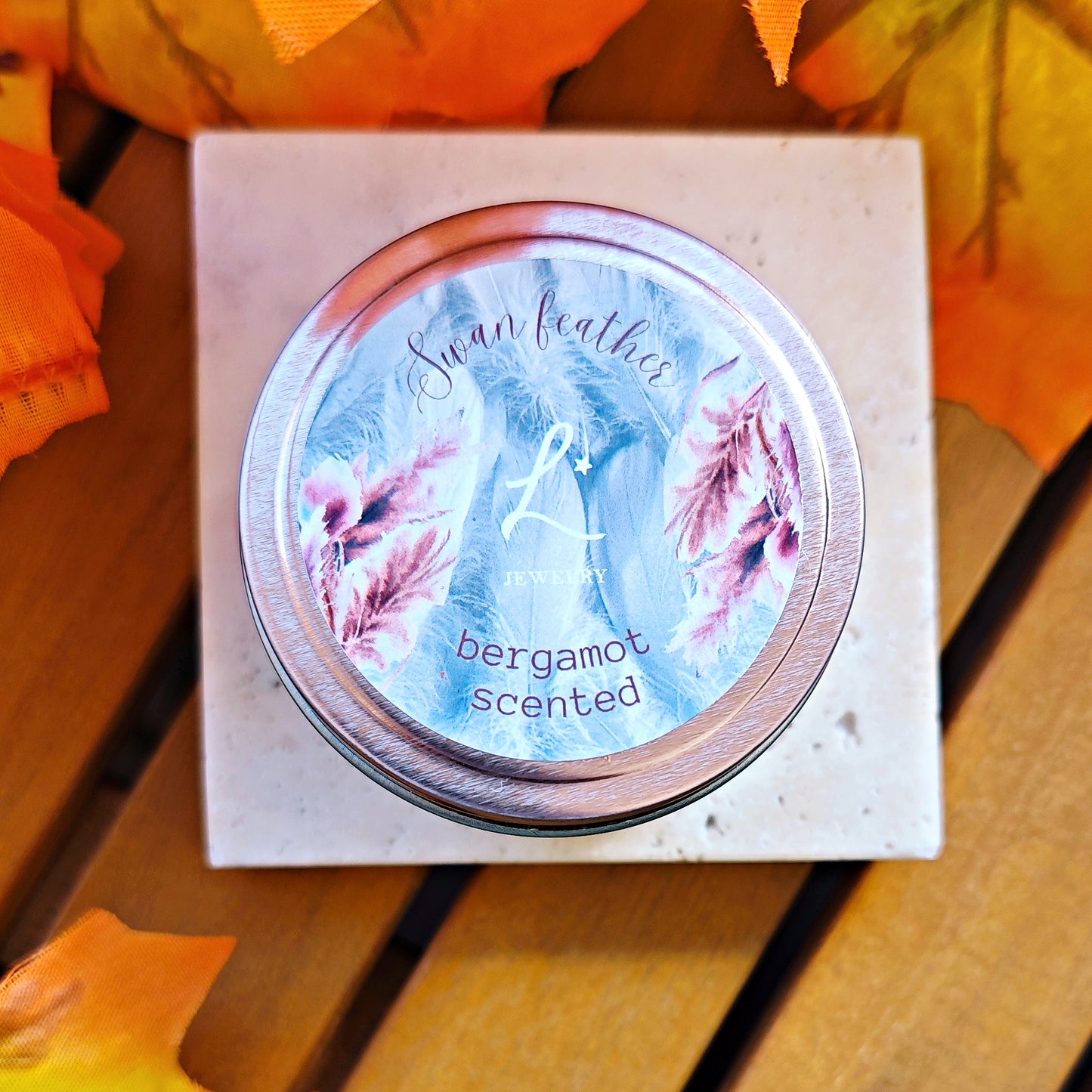 "Swan Feather" Scented candle