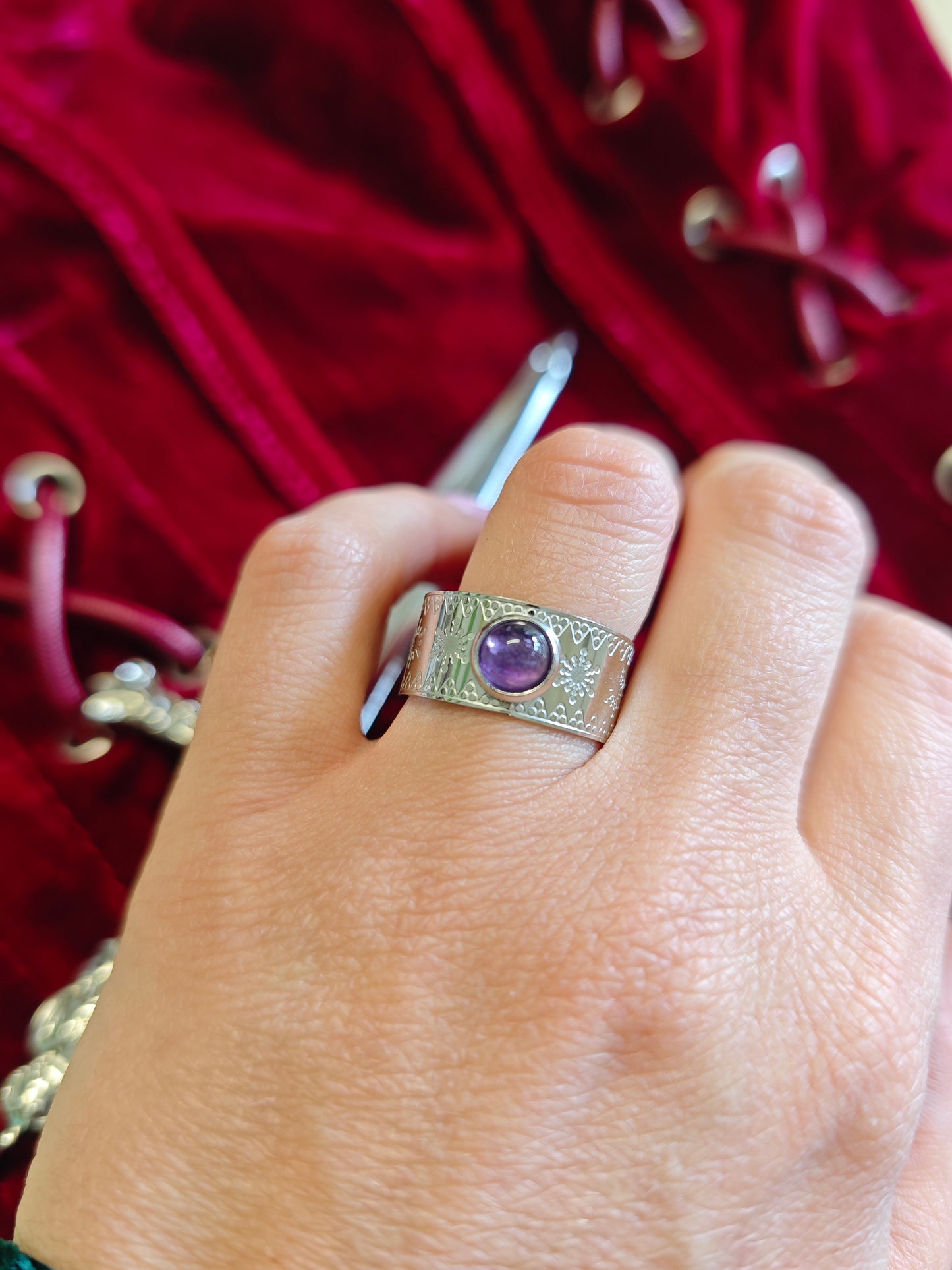 Amethyst Ring "The Star Seer"