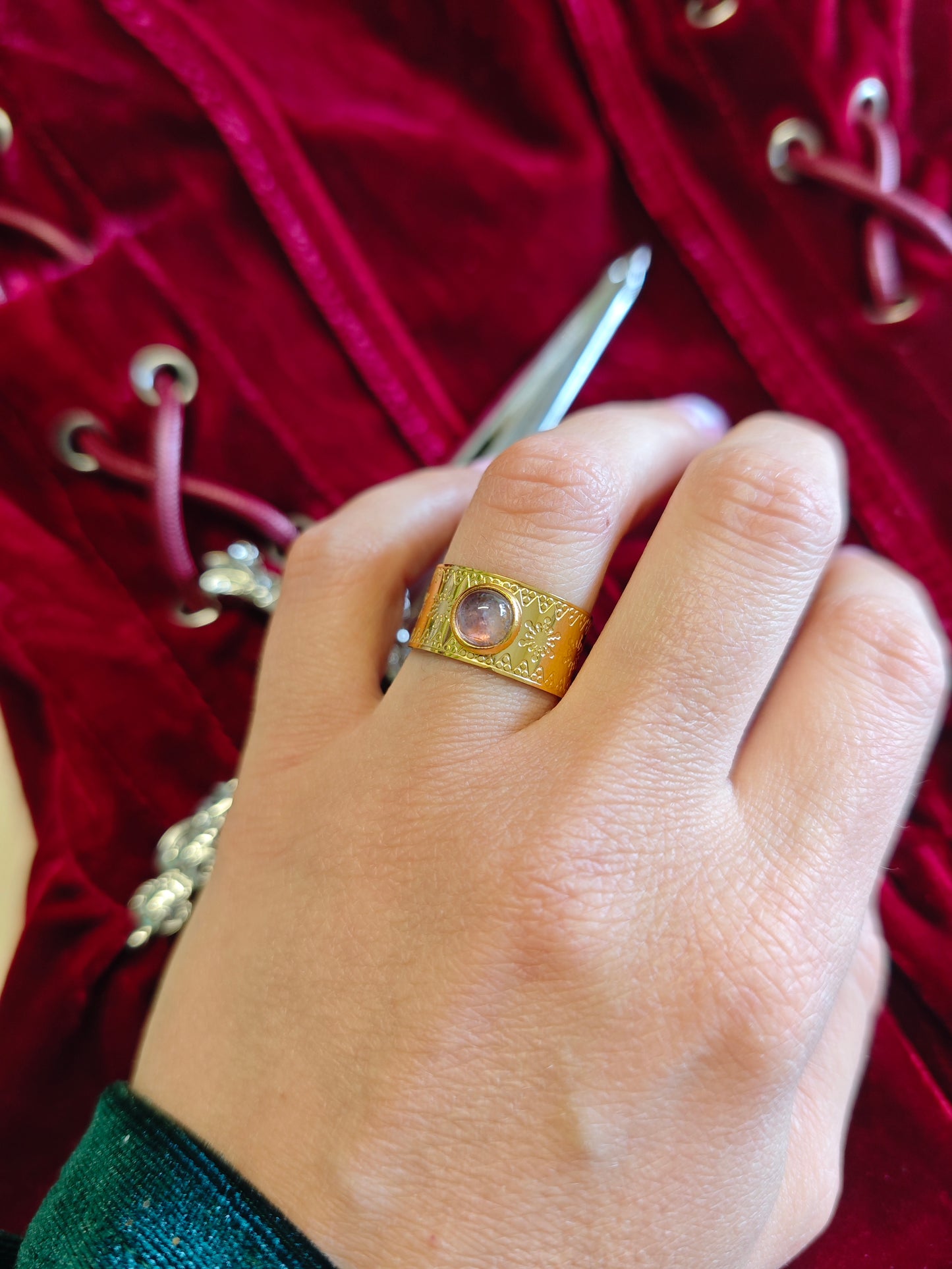 Amethyst Ring "The Star Seer"