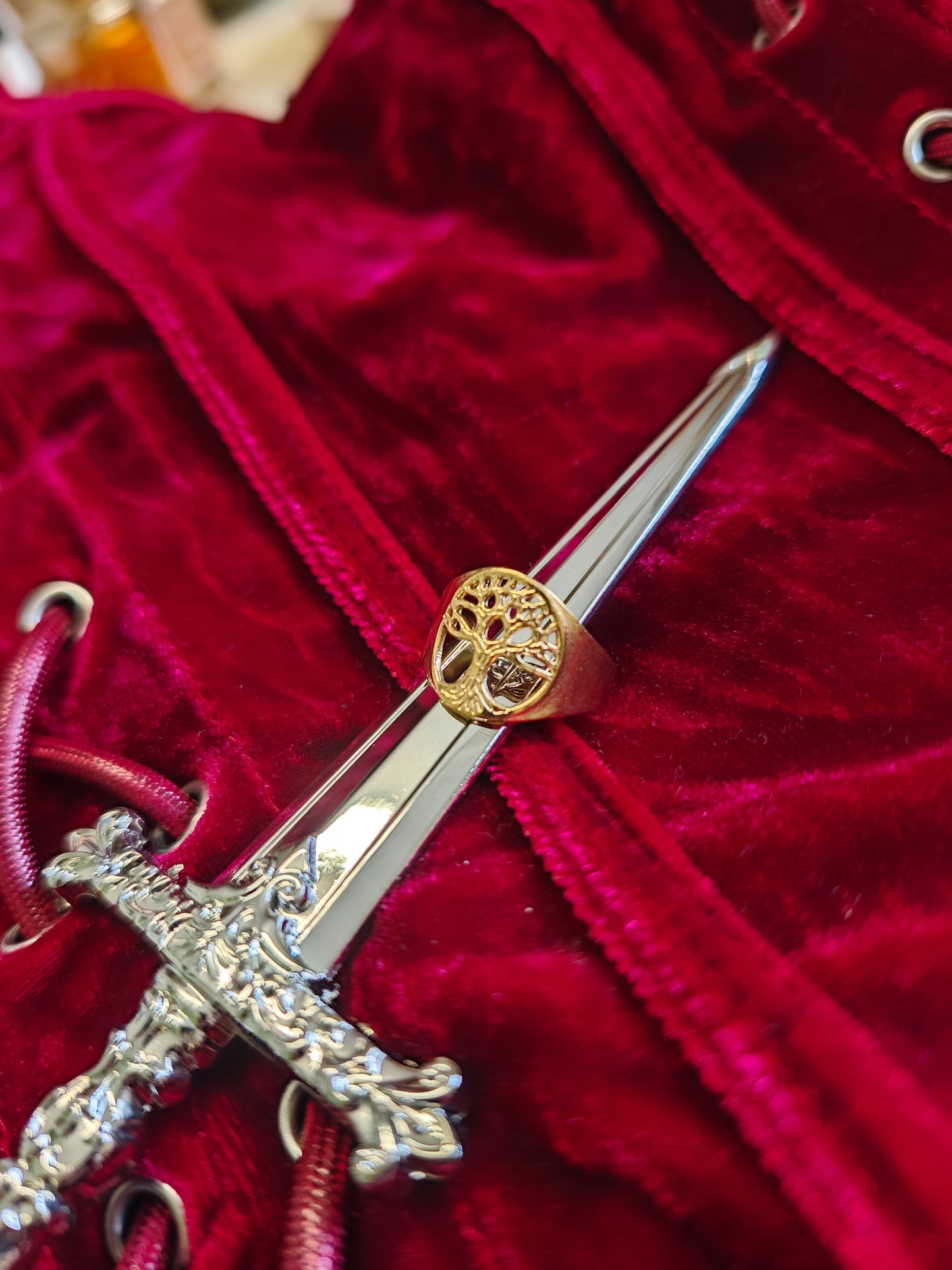 Anello albero della vita "Root of Avalon"