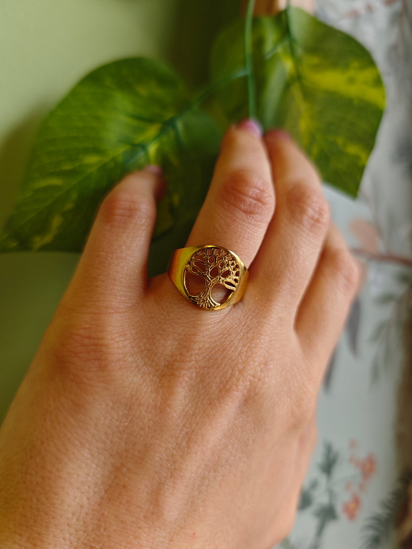 Anello albero della vita "Root of Avalon"