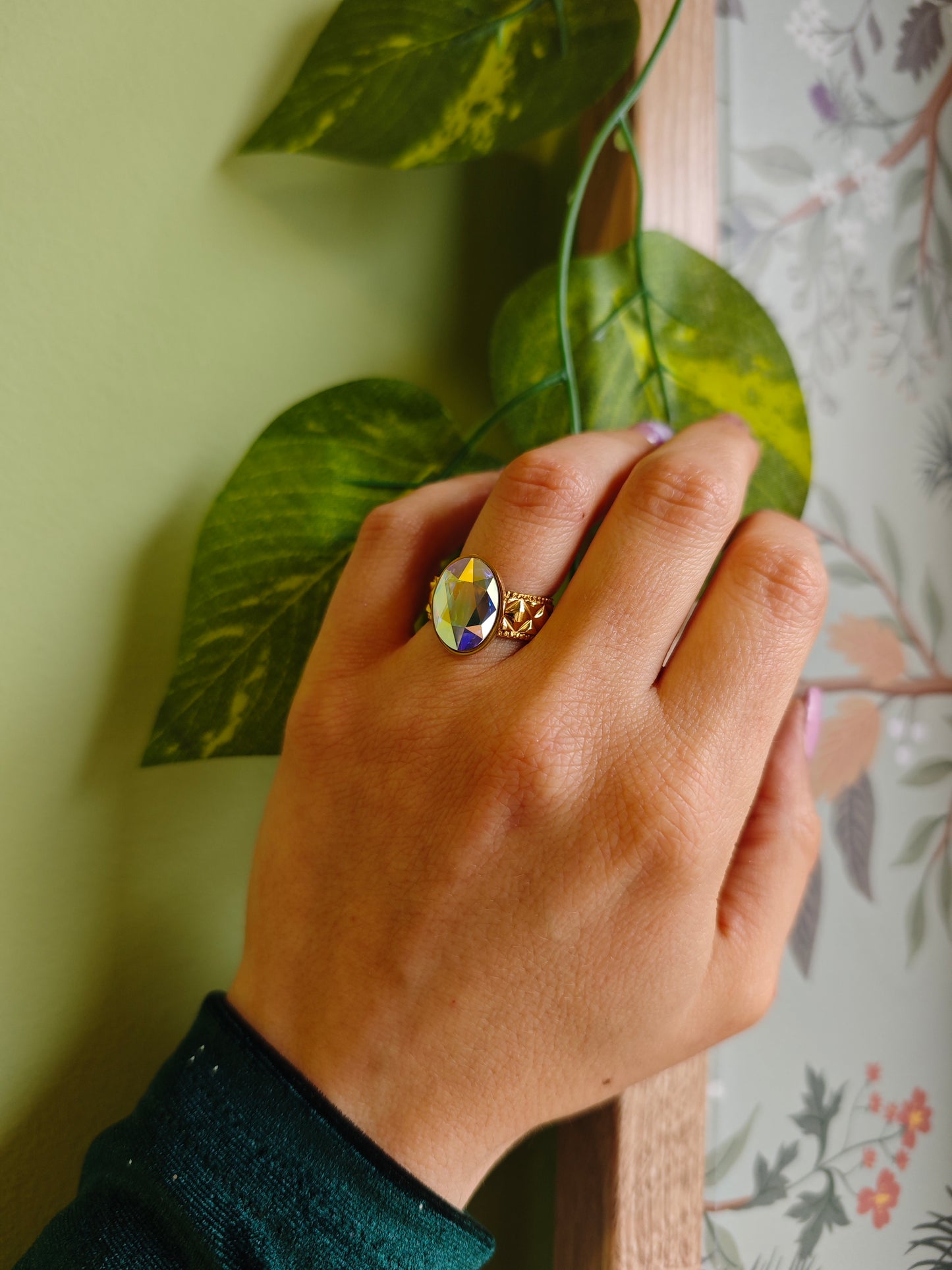 "Morgana Unveiled" Aurea Crystal Ring