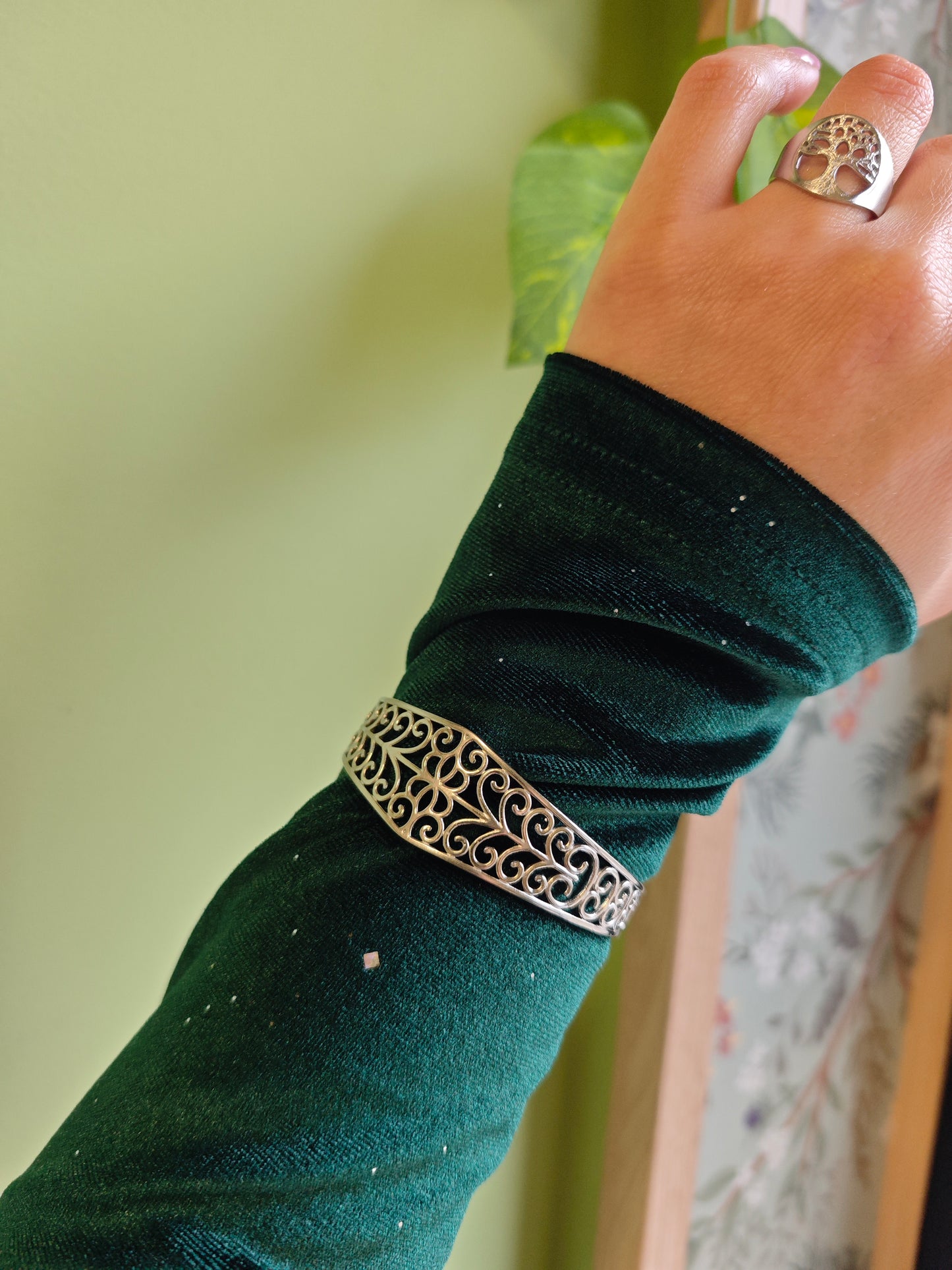 Bracciale rigido "Lady of the Lake"