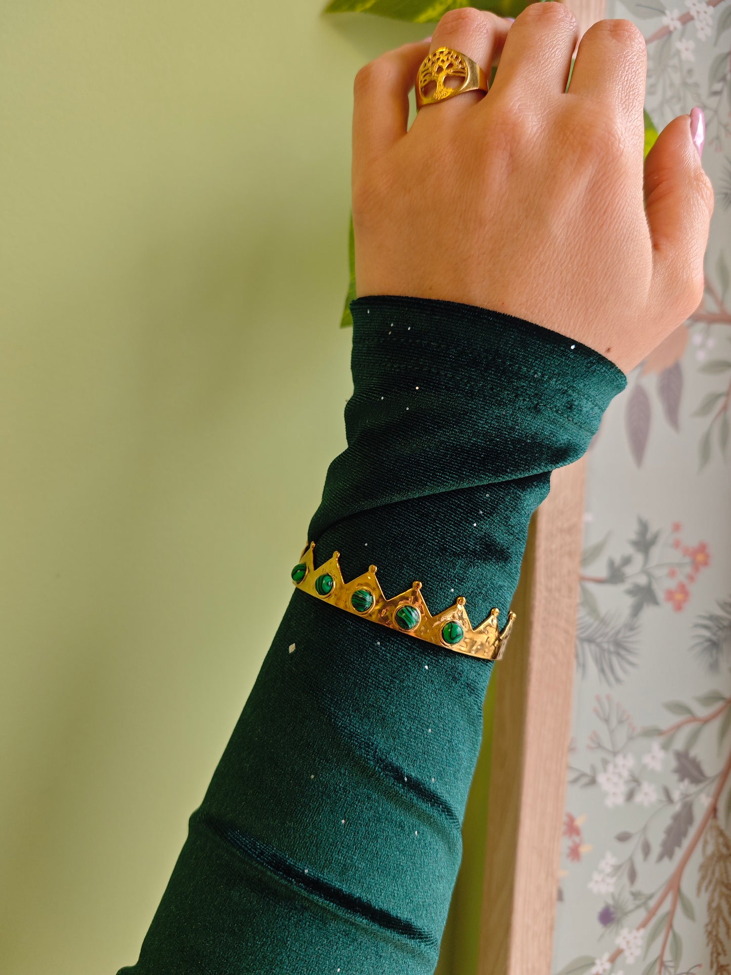 "Crown of the King" Bracelet