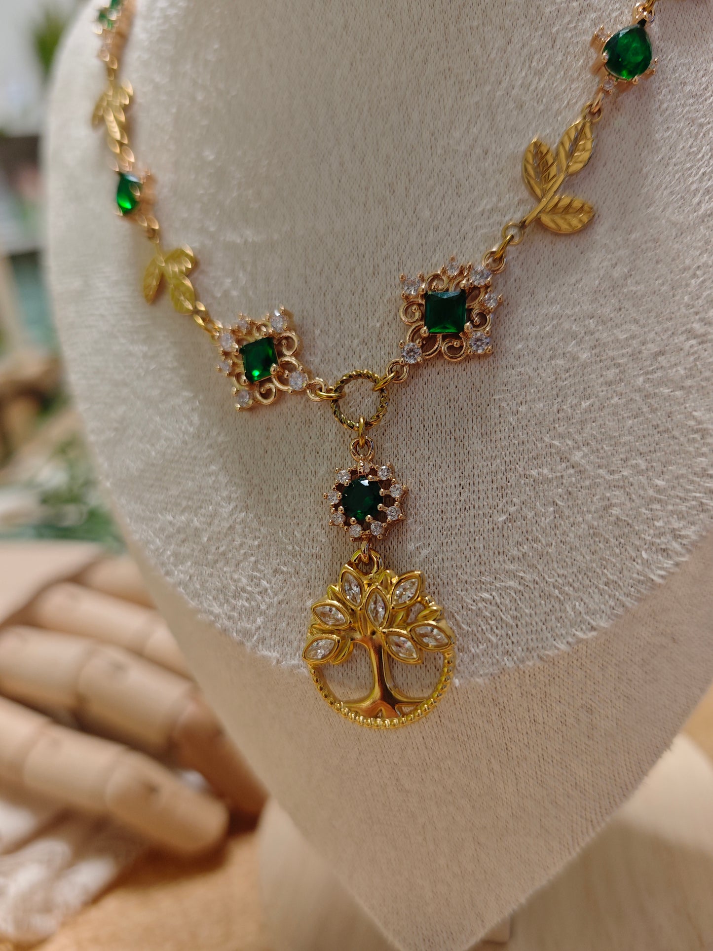 "Brocéliande’s Wisdom" Necklace