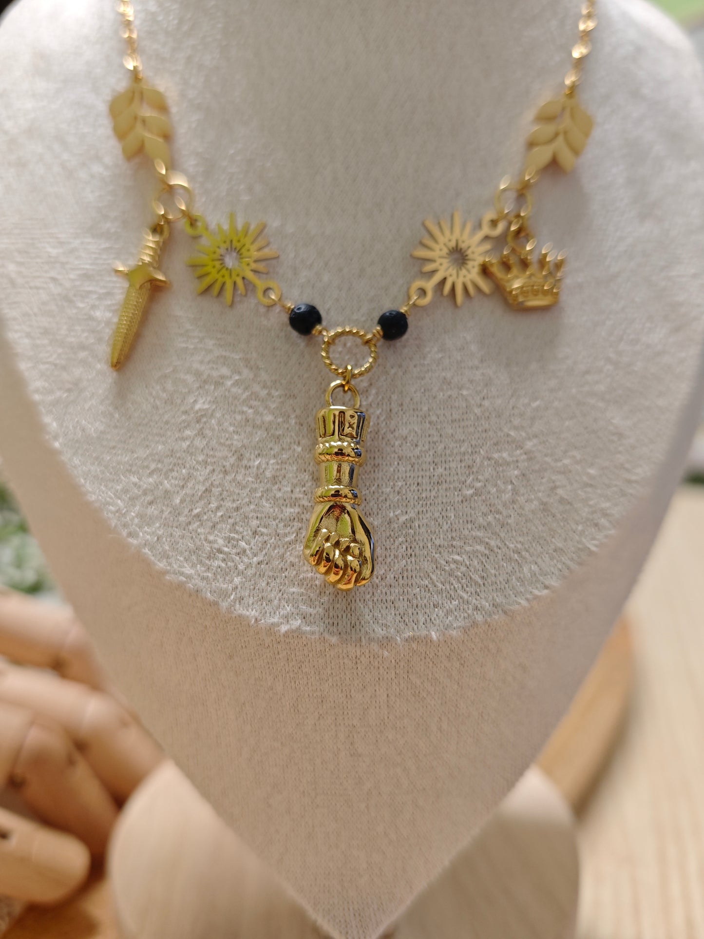 "Crown Untaken" Necklace