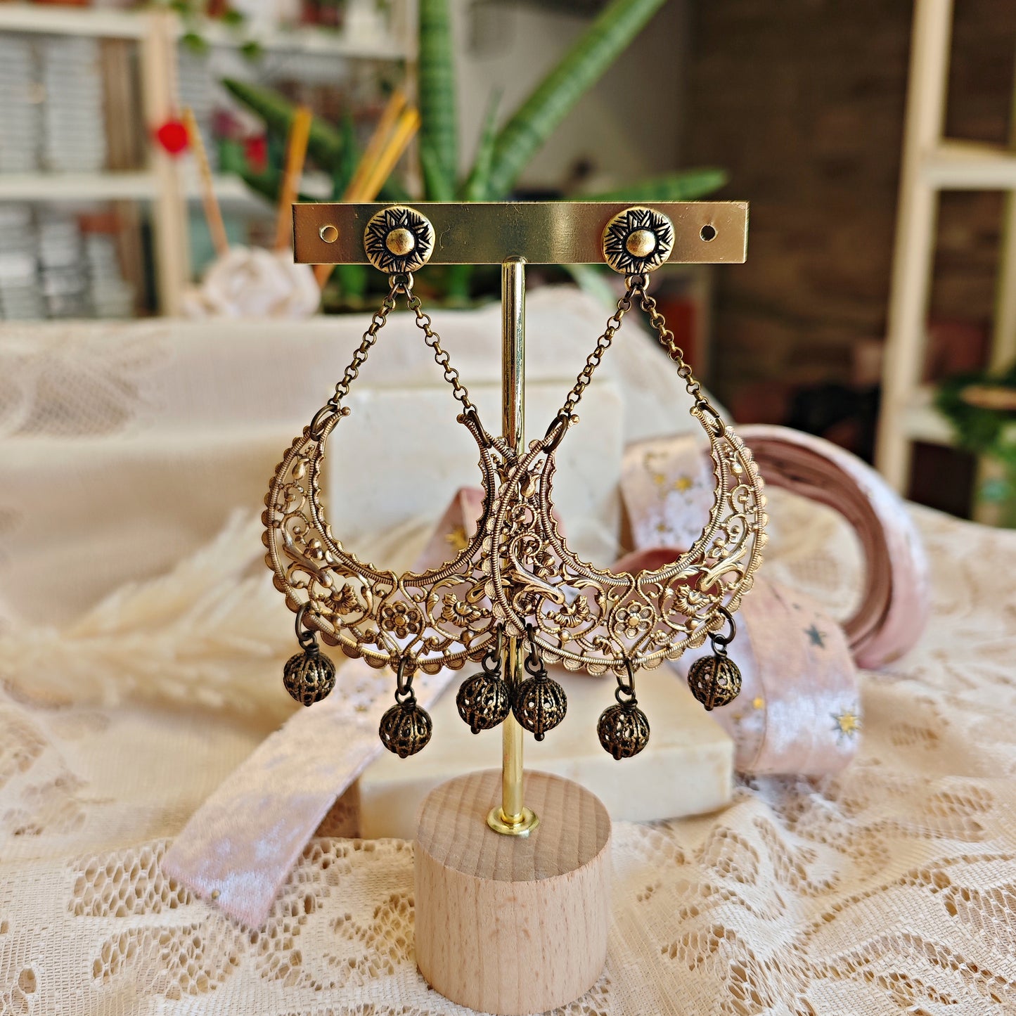 Orecchini Mary Stuart Chandelier Lune grandi - PRE-ORDINE