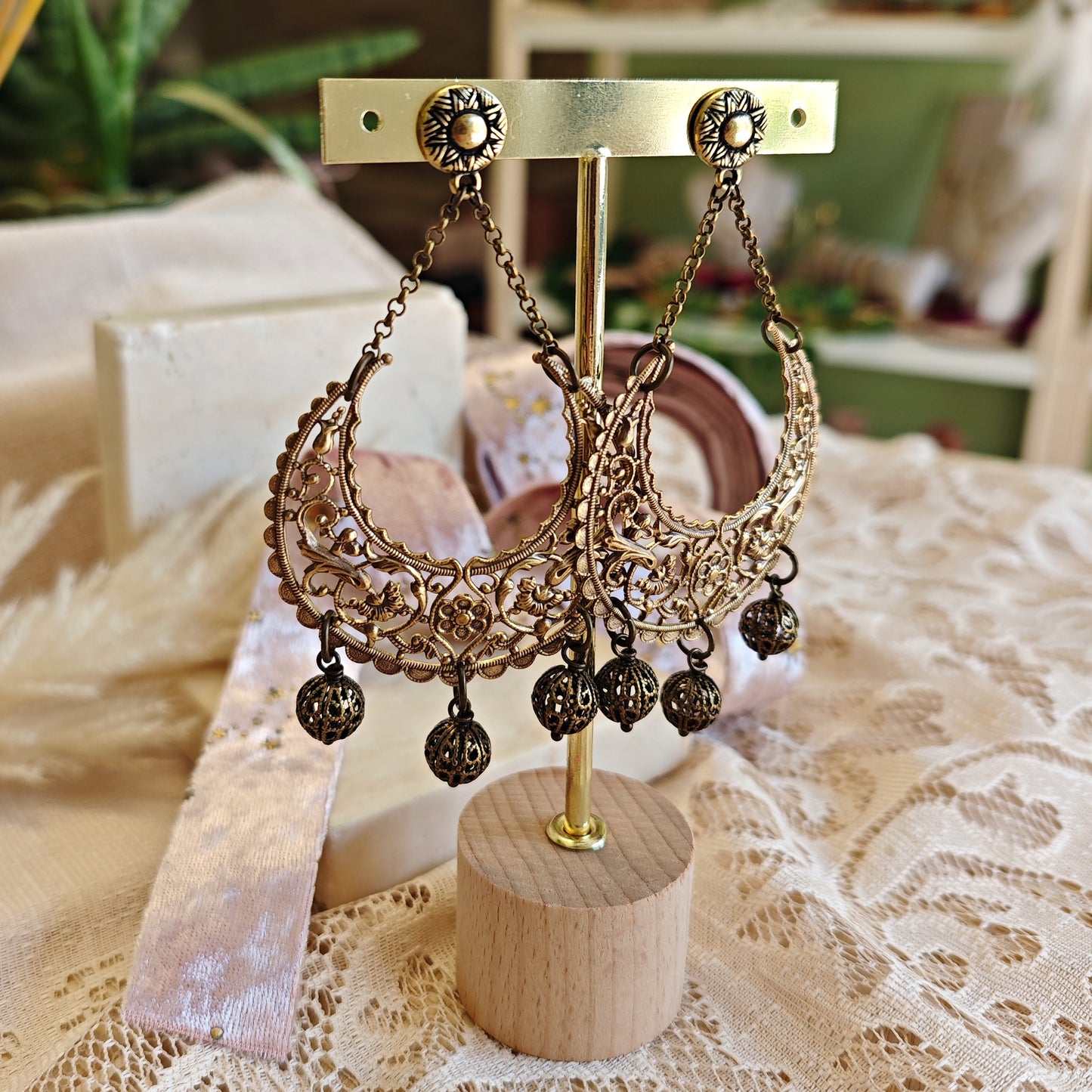 Orecchini Mary Stuart Chandelier Lune grandi - PRE-ORDINE