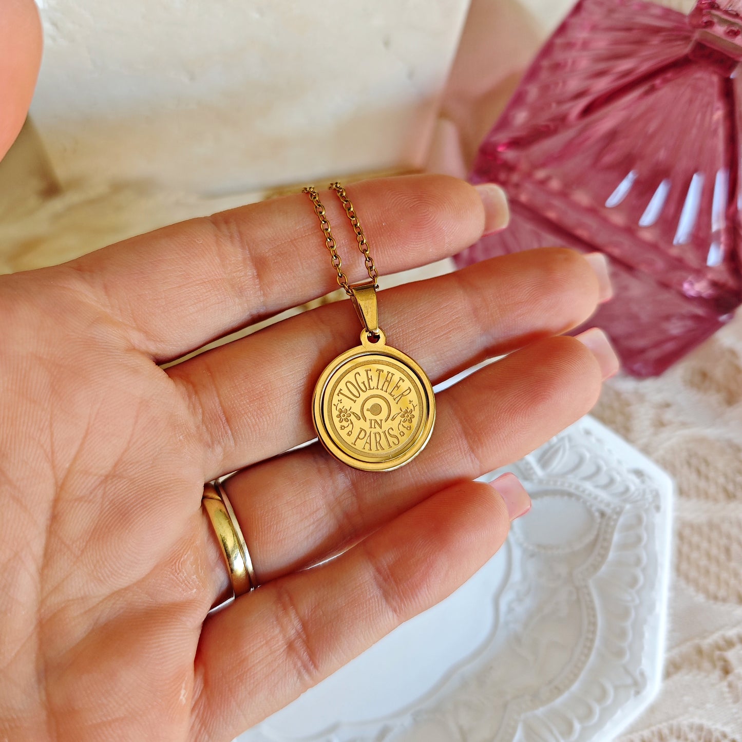Collana Anastasia con incisione Together in paris - Gold Deluxe solo retro