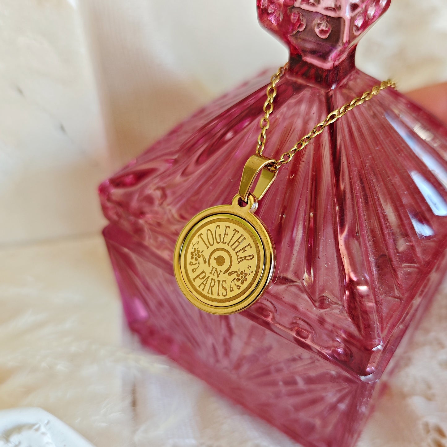 Collana Anastasia con incisione Together in paris - Gold Deluxe solo retro