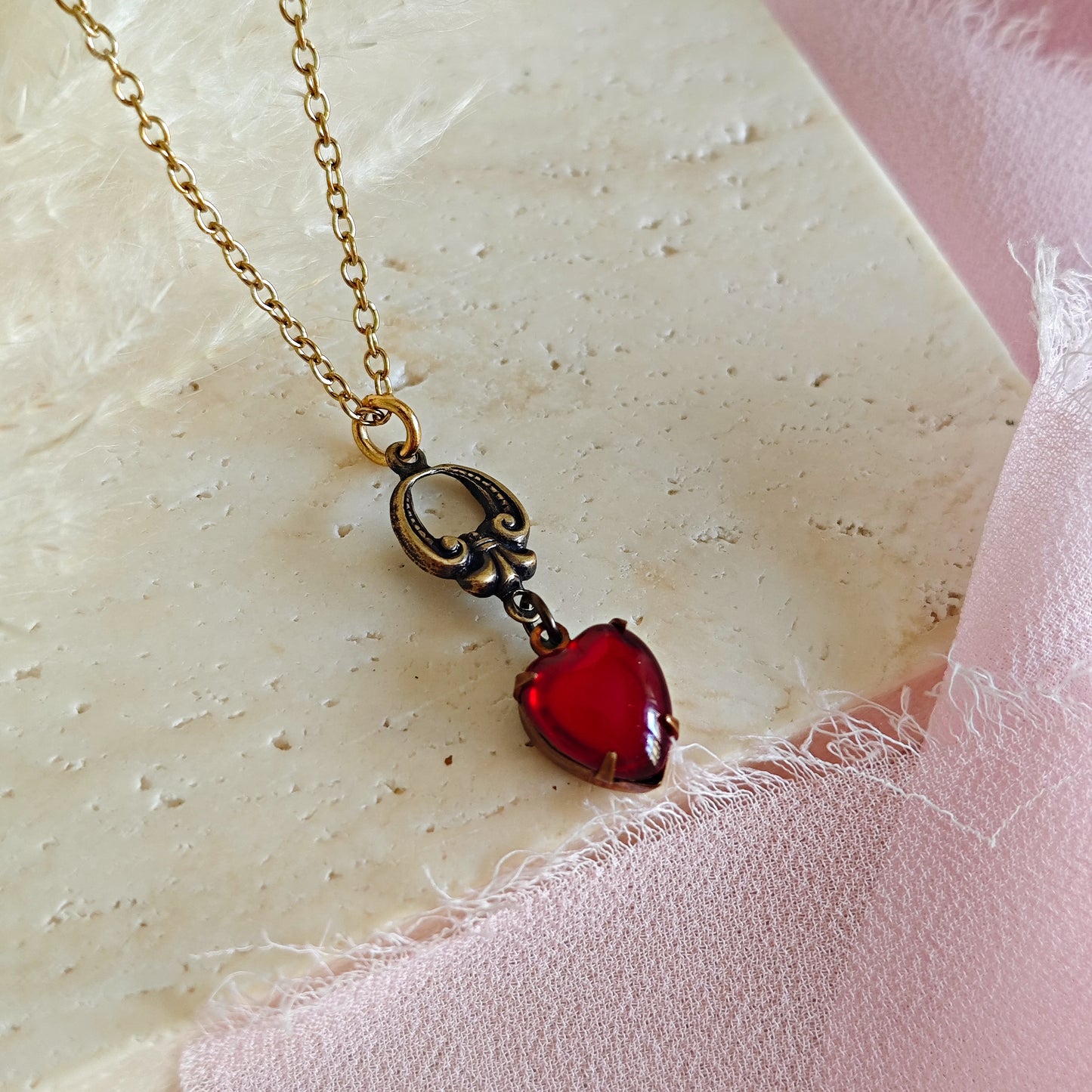 Collana cuore "Heart of the Witch"
