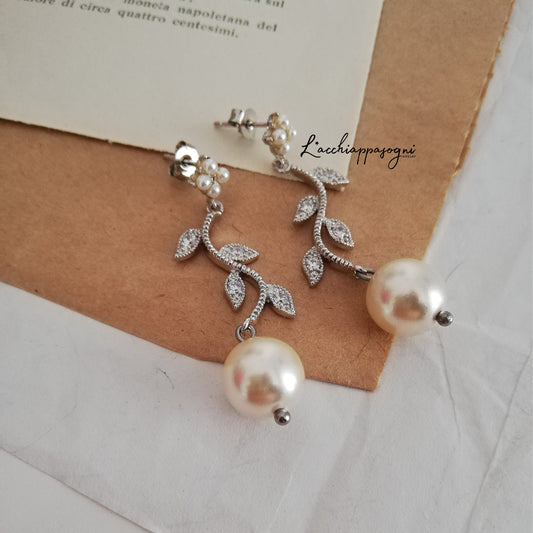 Anna Karenina inspired Leaves and Pearls Earrings