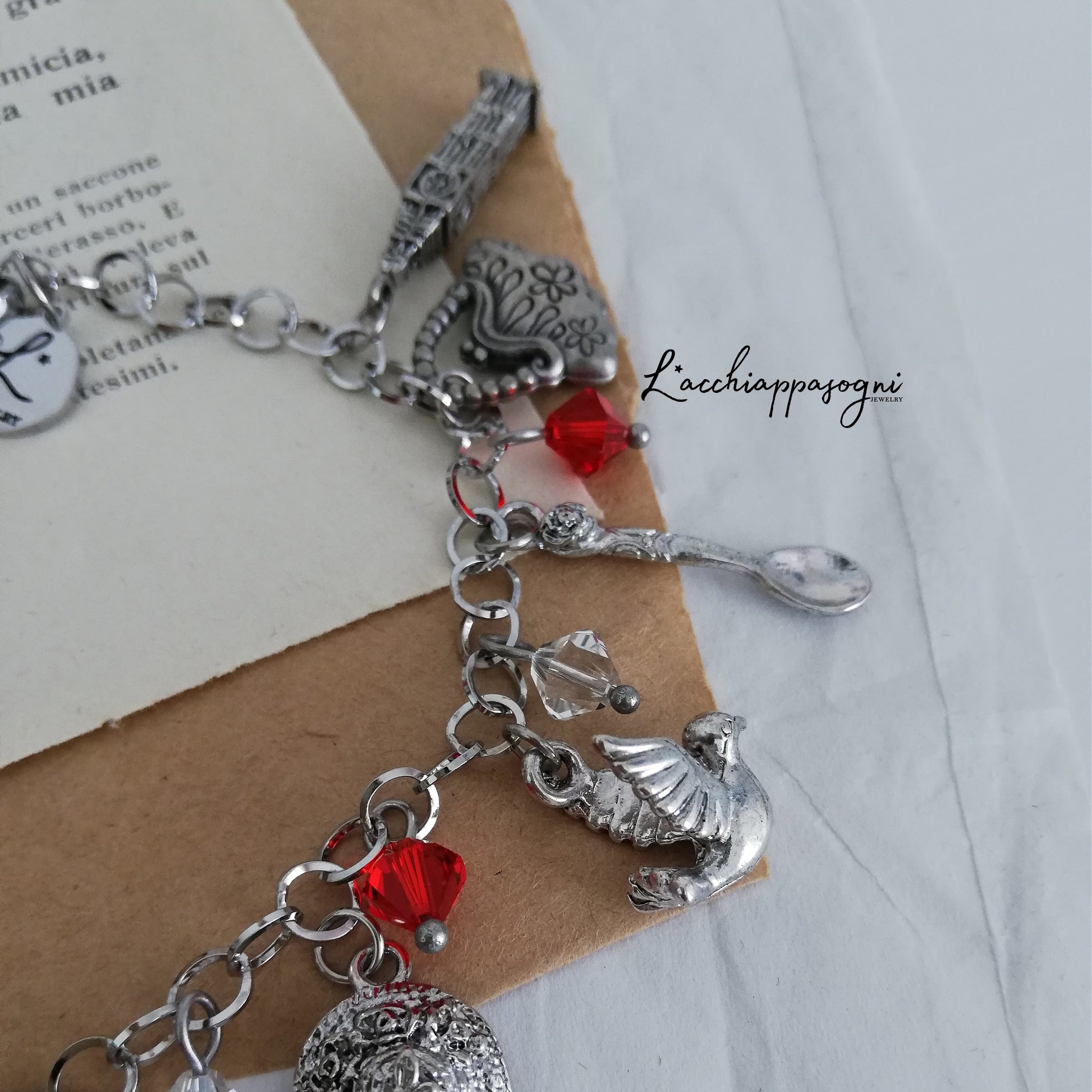 Mary Poppins charms bracelet – Lacchiappasognijewelry