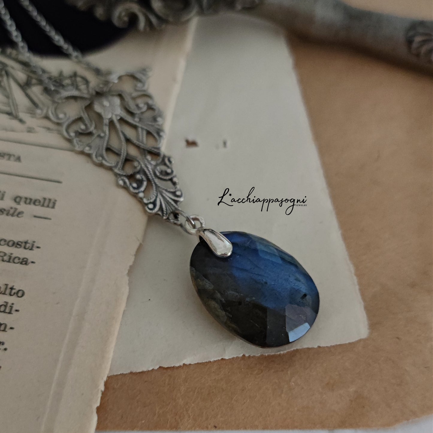 "Elvish Dream" necklace with Labradorite/Lapislazuli
