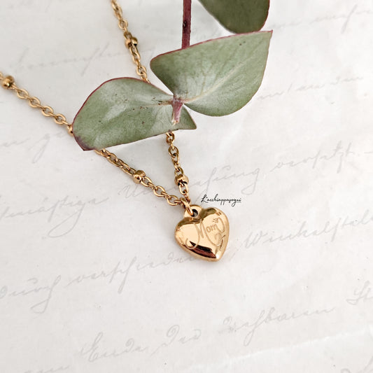 "Mom's Heart" necklace with tiny heart charm