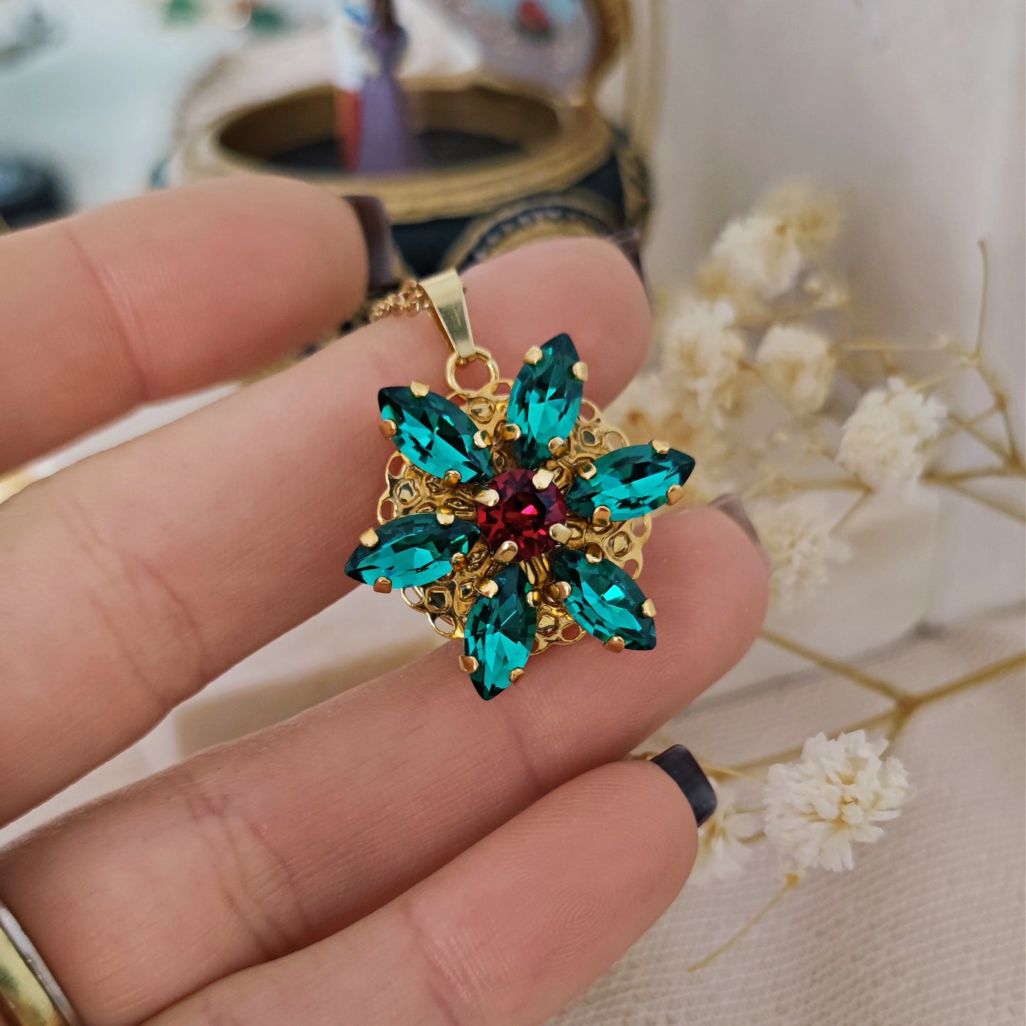 Anastasia ENGRAVED Necklace Together in Paris Aurora Light Emerald M