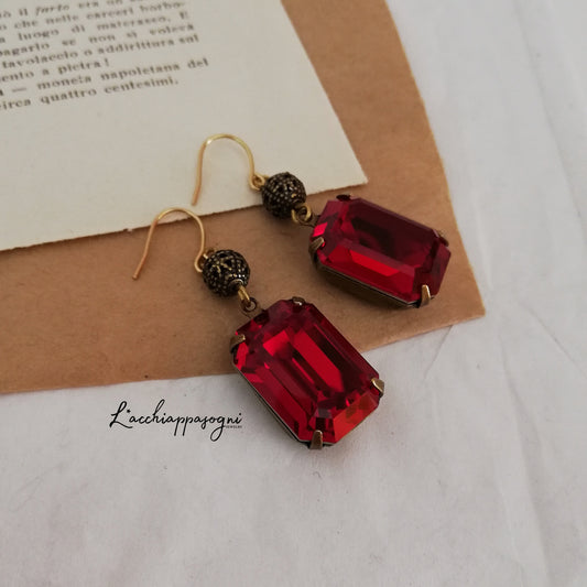 The Tudors Anne Boleyn Ruby Red and Bronze Beads Earrings